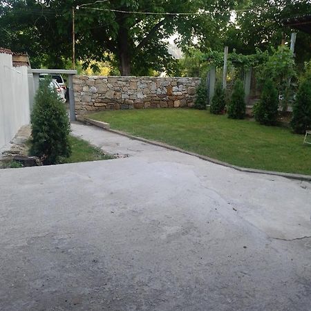 House Nadejda Veliko Tarnovo Luaran gambar